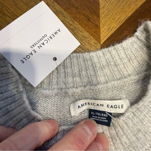 American Eagle Outfitters Gray Diet CokeSweater New with Tags cropped - Picture 4 of 9